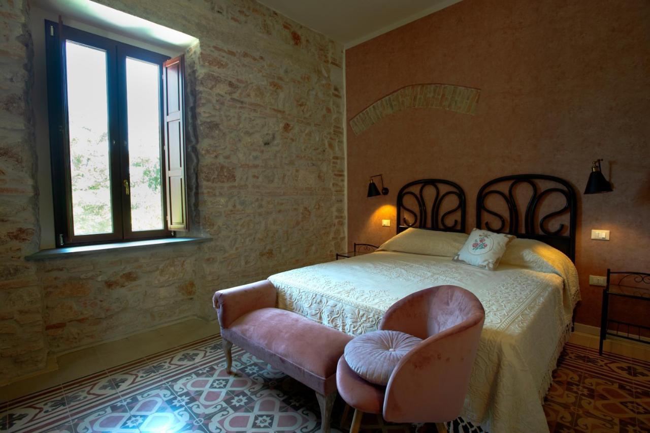 Bed and Breakfast Palazzo Scura à Vaccarizzo Albanese Extérieur photo